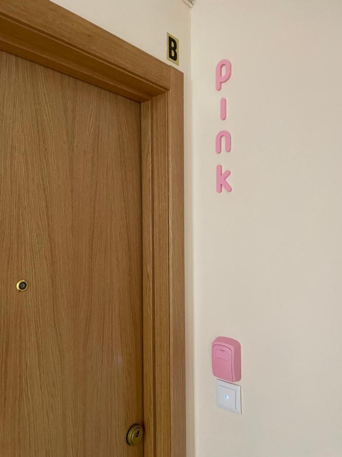 Pink Home سانتياغو دي كومبوستيلا المظهر الخارجي الصورة